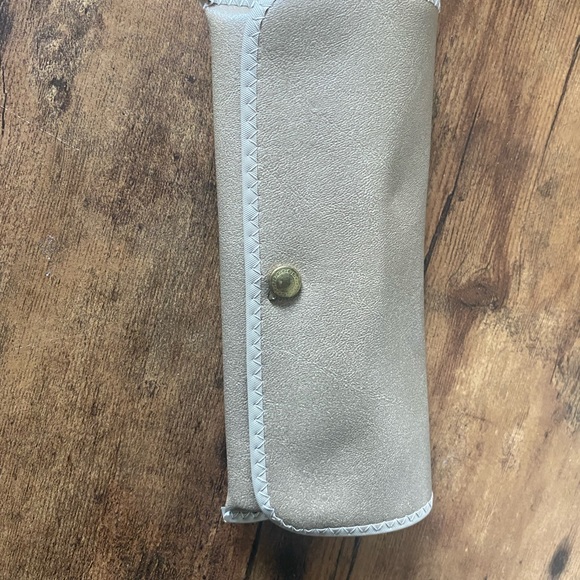 Old frames - Picture 4 of 4